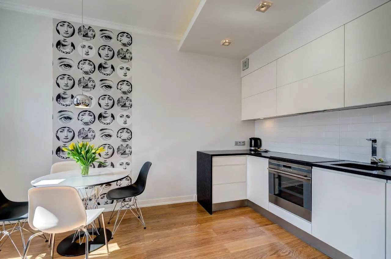 Stylish Apartment In Heart Of Oldtown Gdańsk